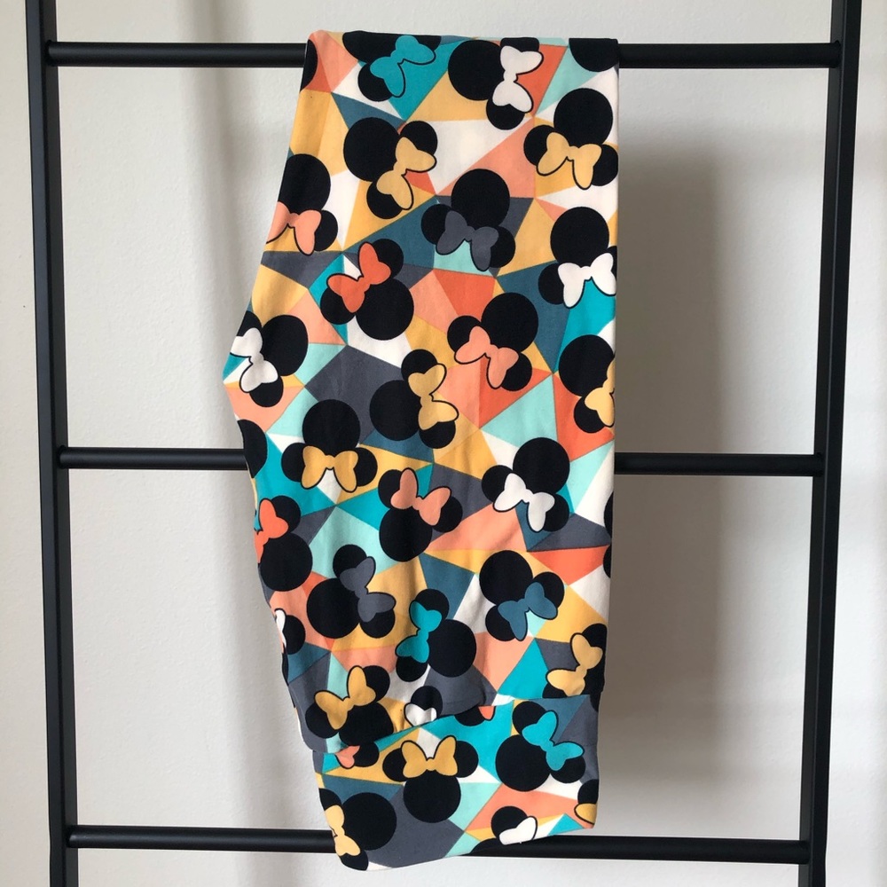 NWOT Lularoe (LLR) OS Minnie Mouse leggings